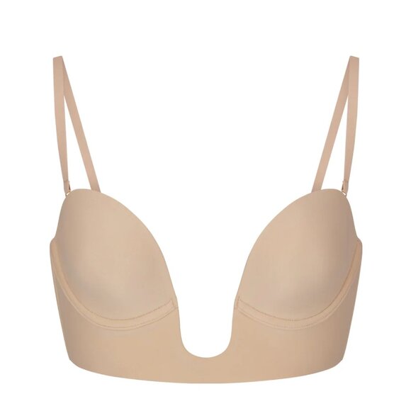 SKIMS Deep Plunge Shapewear Bra in Clay - Picture 1 of 9